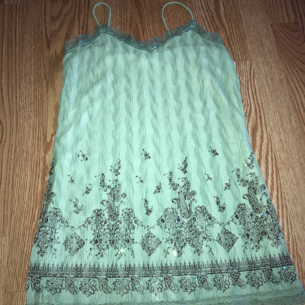 Detailed Juniors Tank Top. Green and Brown size: L